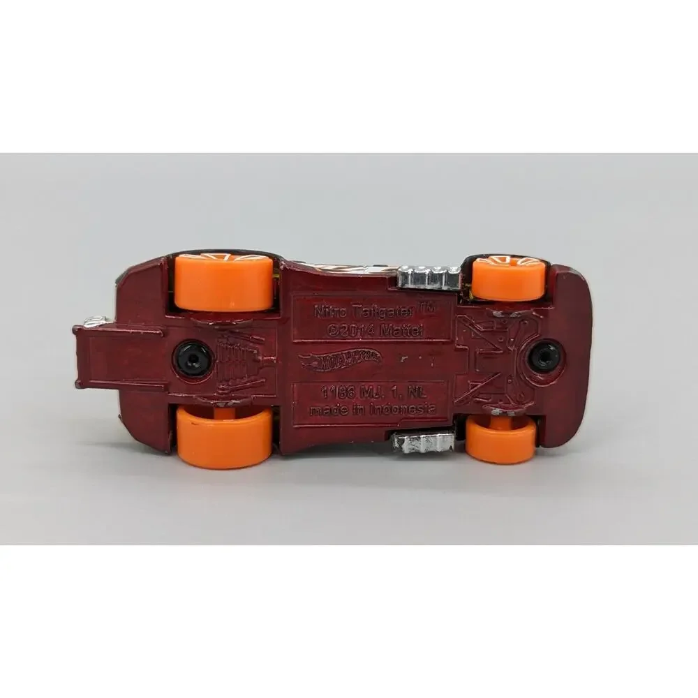 Mattel 2014 Hot Wheels Black Red Orange Nitro Tailgator 1:64 Diecast Car